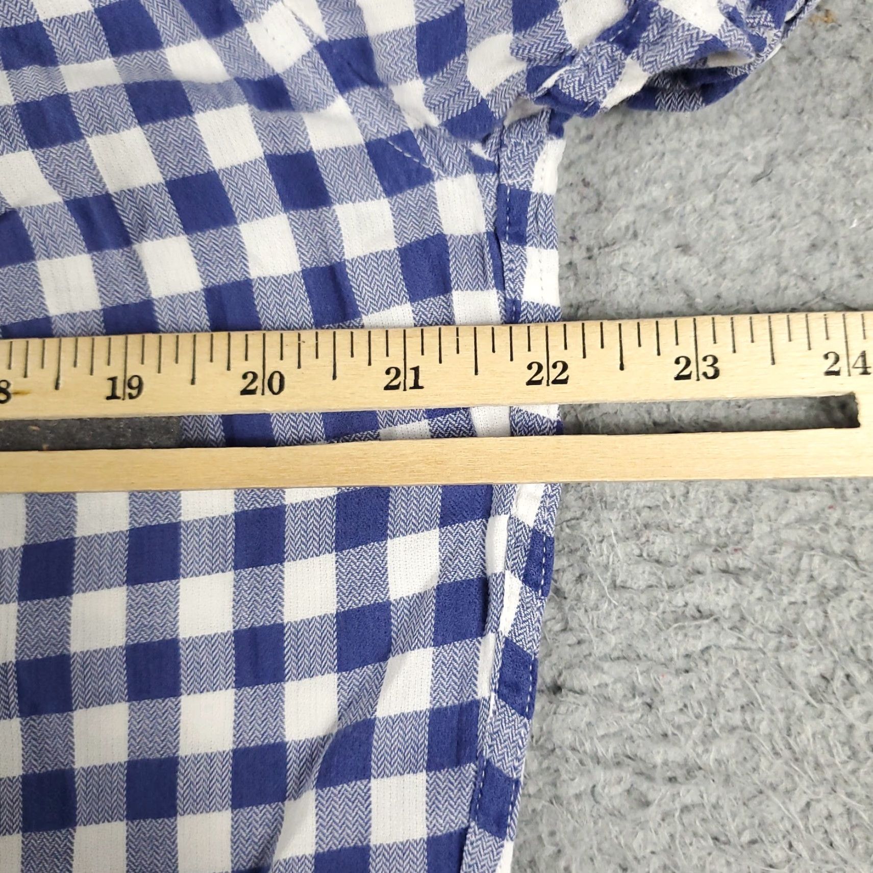 Tommy Hilfiger Tommy Hilfiger Shirt Mens Small Blue Check Button-Up Short Sleeve Clothing Modern Preppy Casual Formal Workwear Summer Spring Fall Weather Size US S / EU 44-46 / 1 - 6 Thumbnail