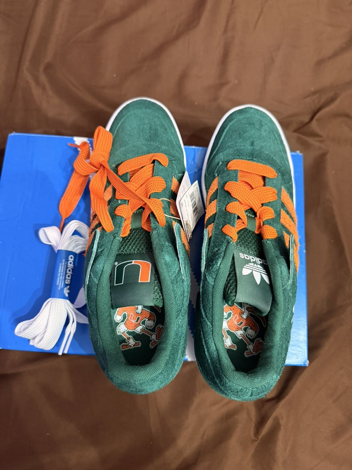 Adidas Player issued Adidas Forum Low Miami Hurricanes brand new Size US 11.5 / EU 44-45 - 2 Thumbnail