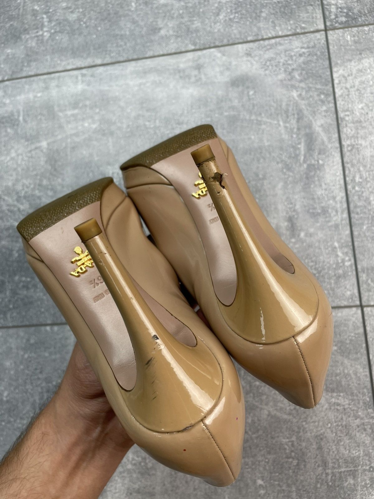 Prada Prada Patent Leather Heels Size US 6 / IT 36 - 9 Thumbnail