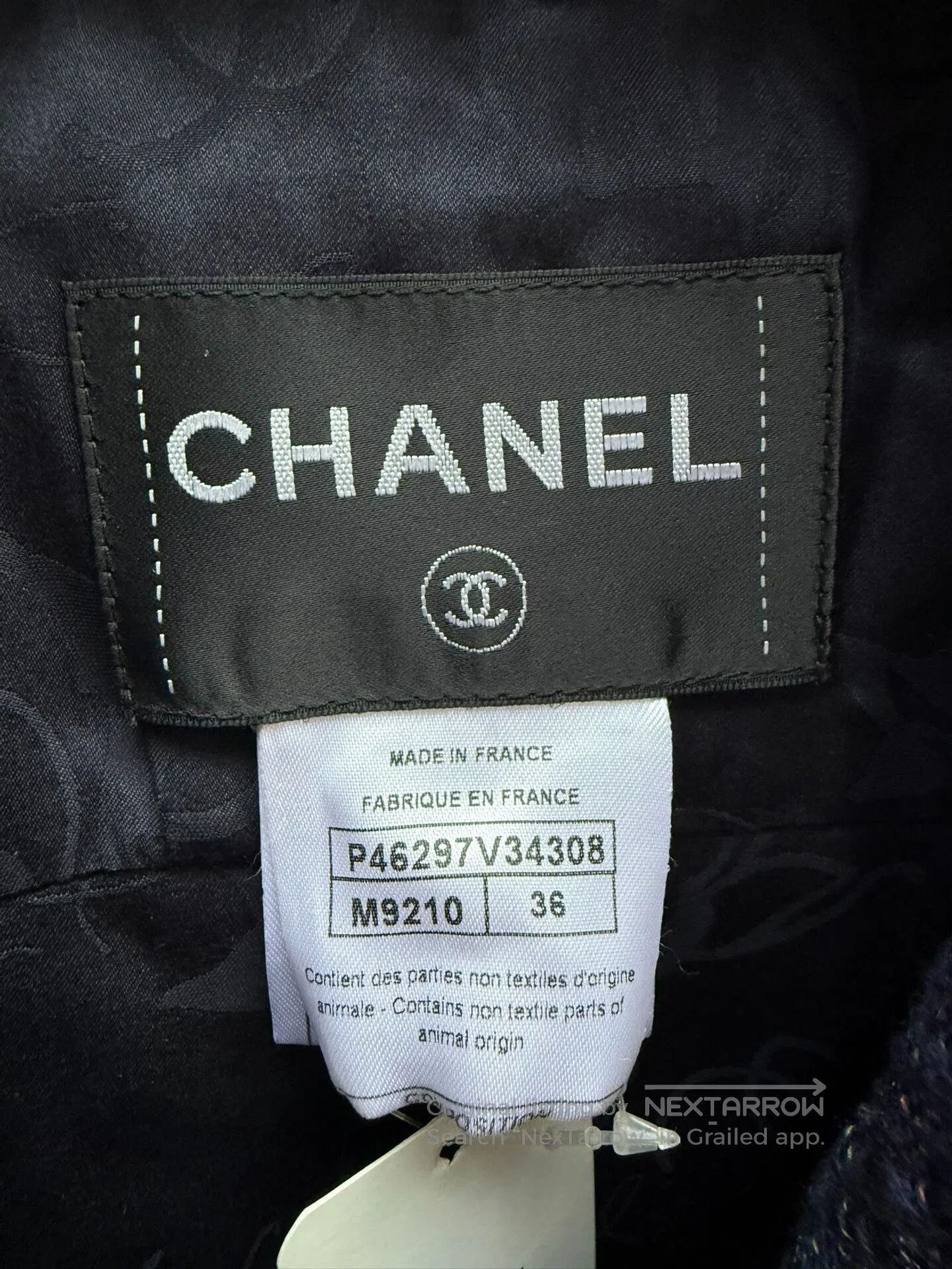 Chanel Chanel Jacket Size 36 Available. Size XS / US 0-2 / IT 36-38 - 2 Thumbnail
