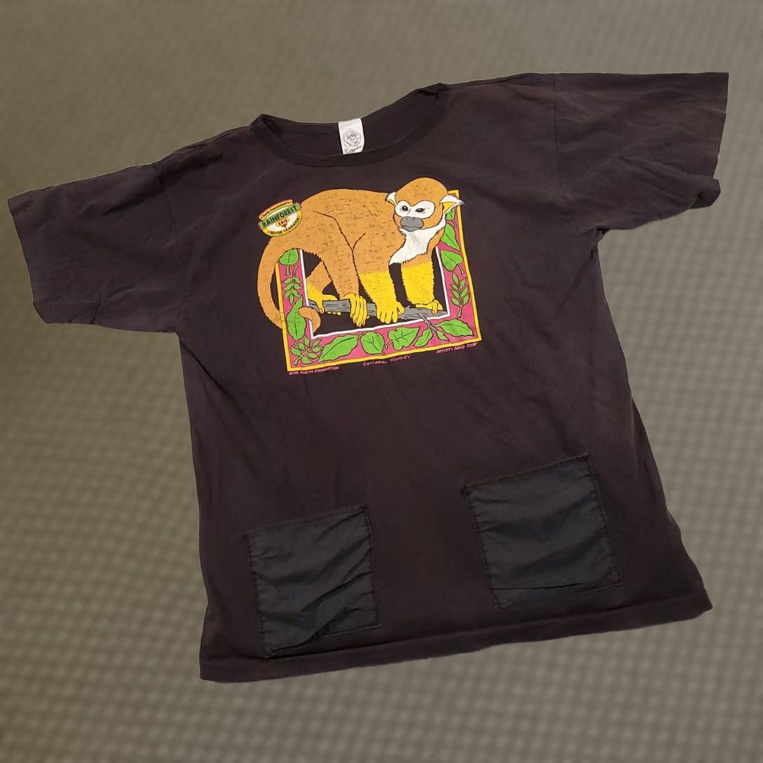 Vintage VINTAGE Greg Scott 1993 Earth Foundation T Shirt XL Black Short Sleeve Unisex Pockets Monkey USA Size US XL / EU 56 / 4 - 1 Thumbnail