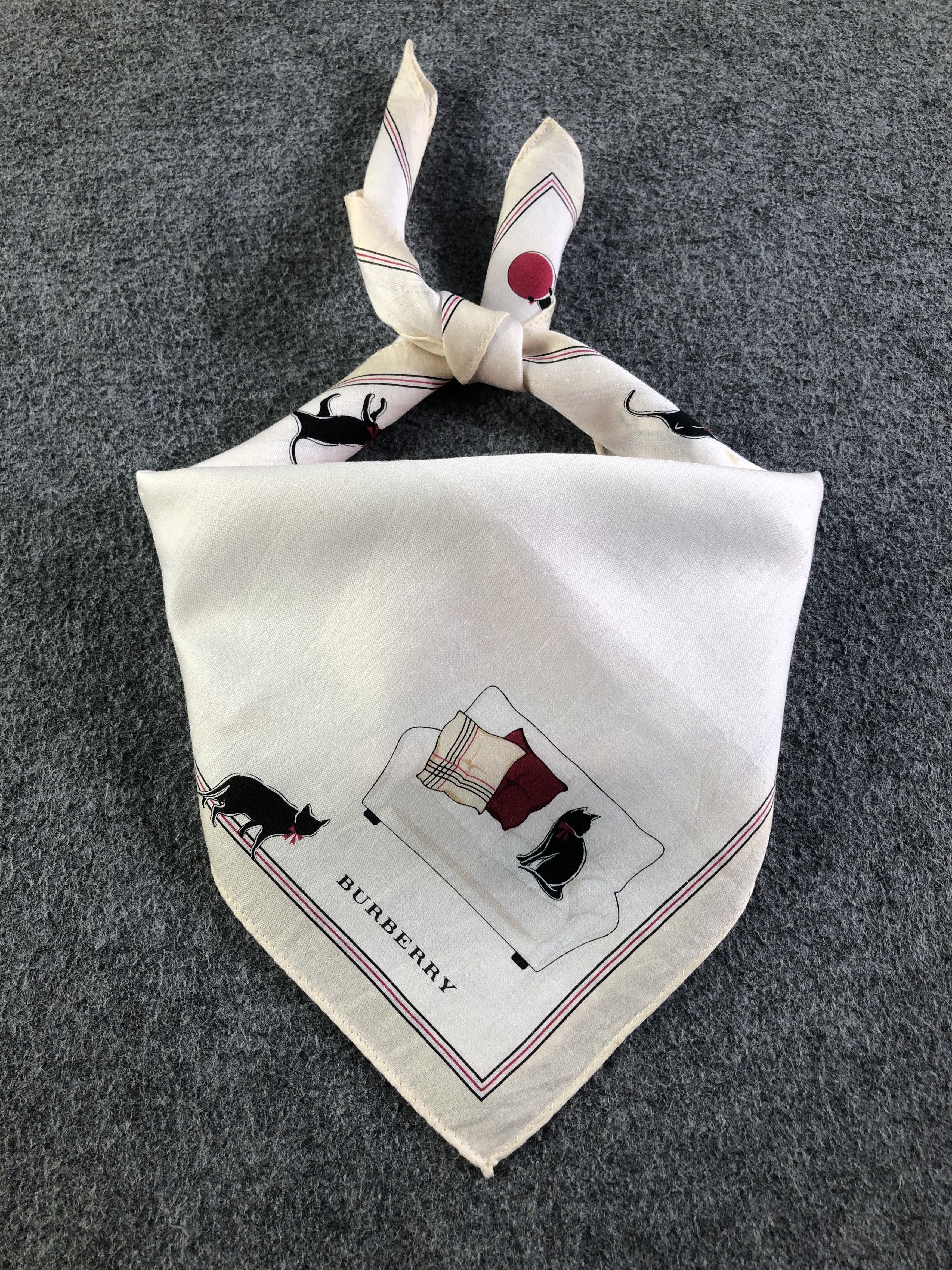 Burberry Burberry Handkerchief / Bandana / Neckerchief C342 Size ONE SIZE - 1 Thumbnail