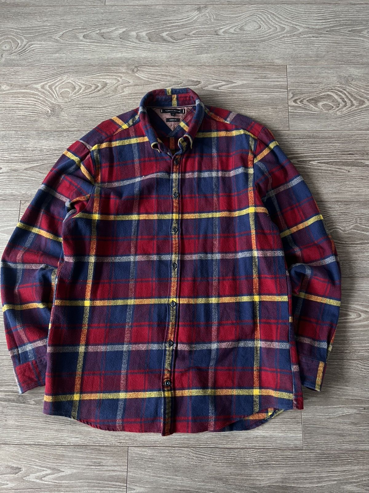 Tommy Hilfiger ‼️Tommy Hilfiger Flanel Teddy Type Sleeve Logo Shirt‼️ Size US XL / EU 56 / 4 - 1 Thumbnail