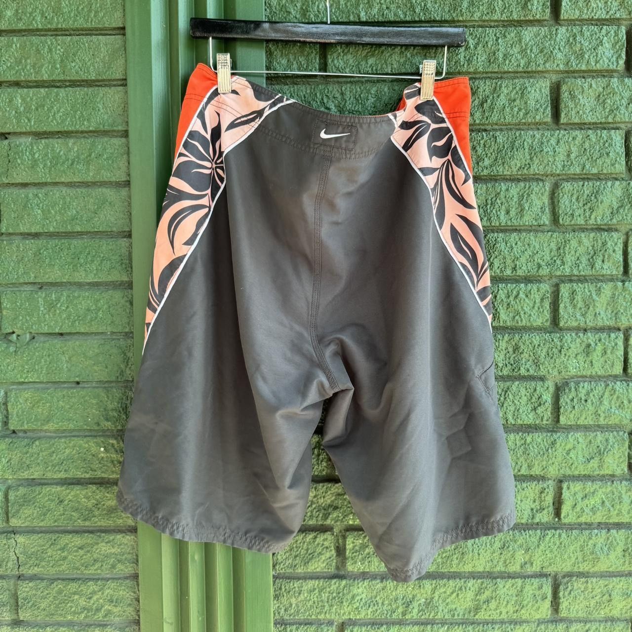 Nike Vintage Nike Shorts - (Large) Size US 34 / EU 50 - 2 Thumbnail