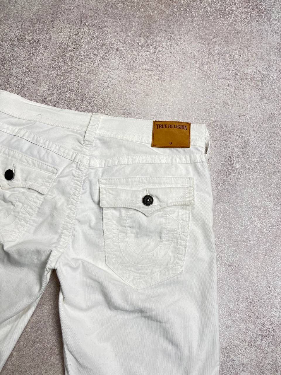 True Religion VINTAGE TRUE RELIGION RICKY BAGGY WHITE SHORTS JORTS Y2K 32 Size US 32 / EU 48 - 2 Thumbnail