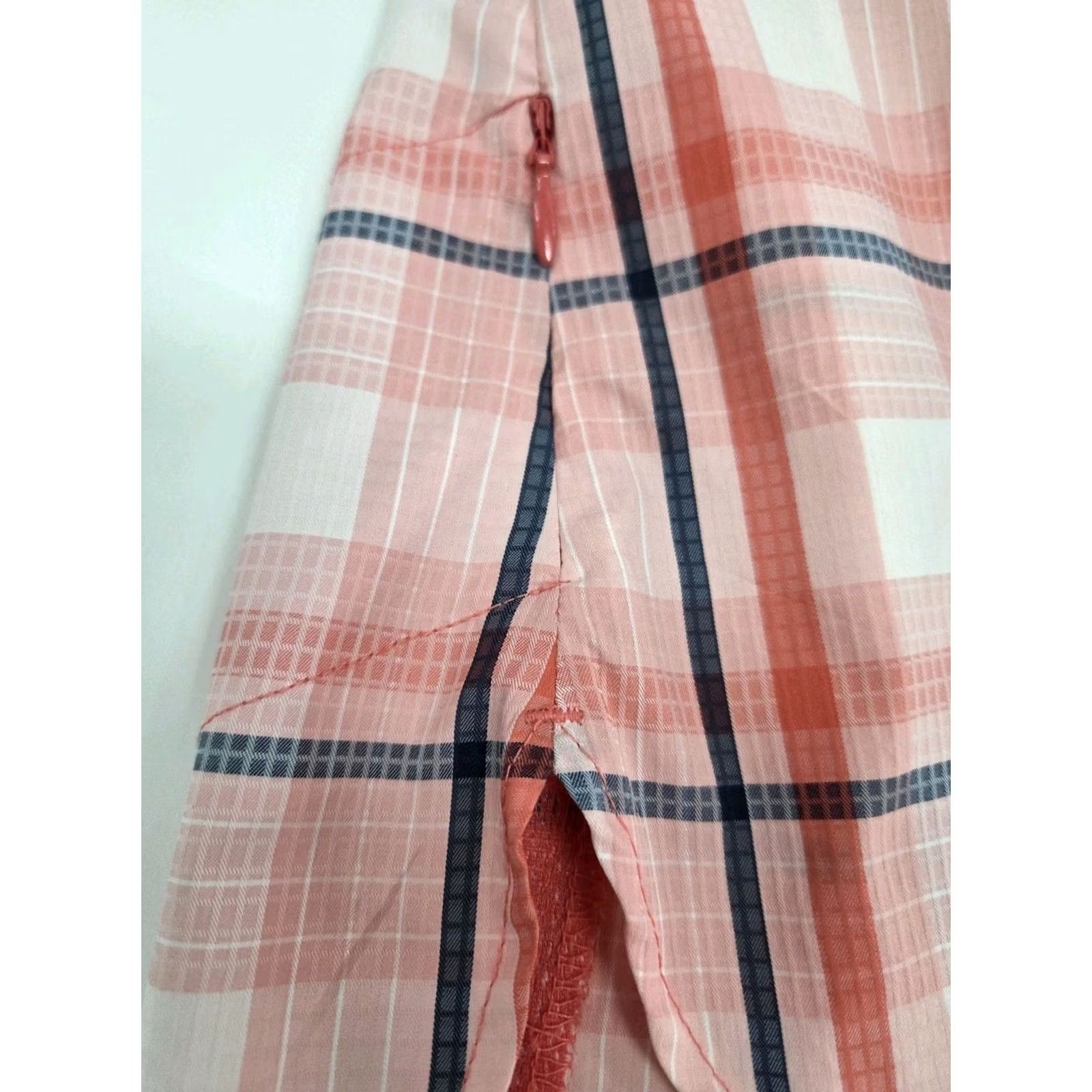 Vintage Columbia Womens Short Sleeve Button-Up Omni-Shade Plaid Shirt L Pink/Blue Pocket Casual, Travel, Workwear Shirt Womens Folds: N/A Size L / US 10 / IT 46 - 6 Thumbnail
