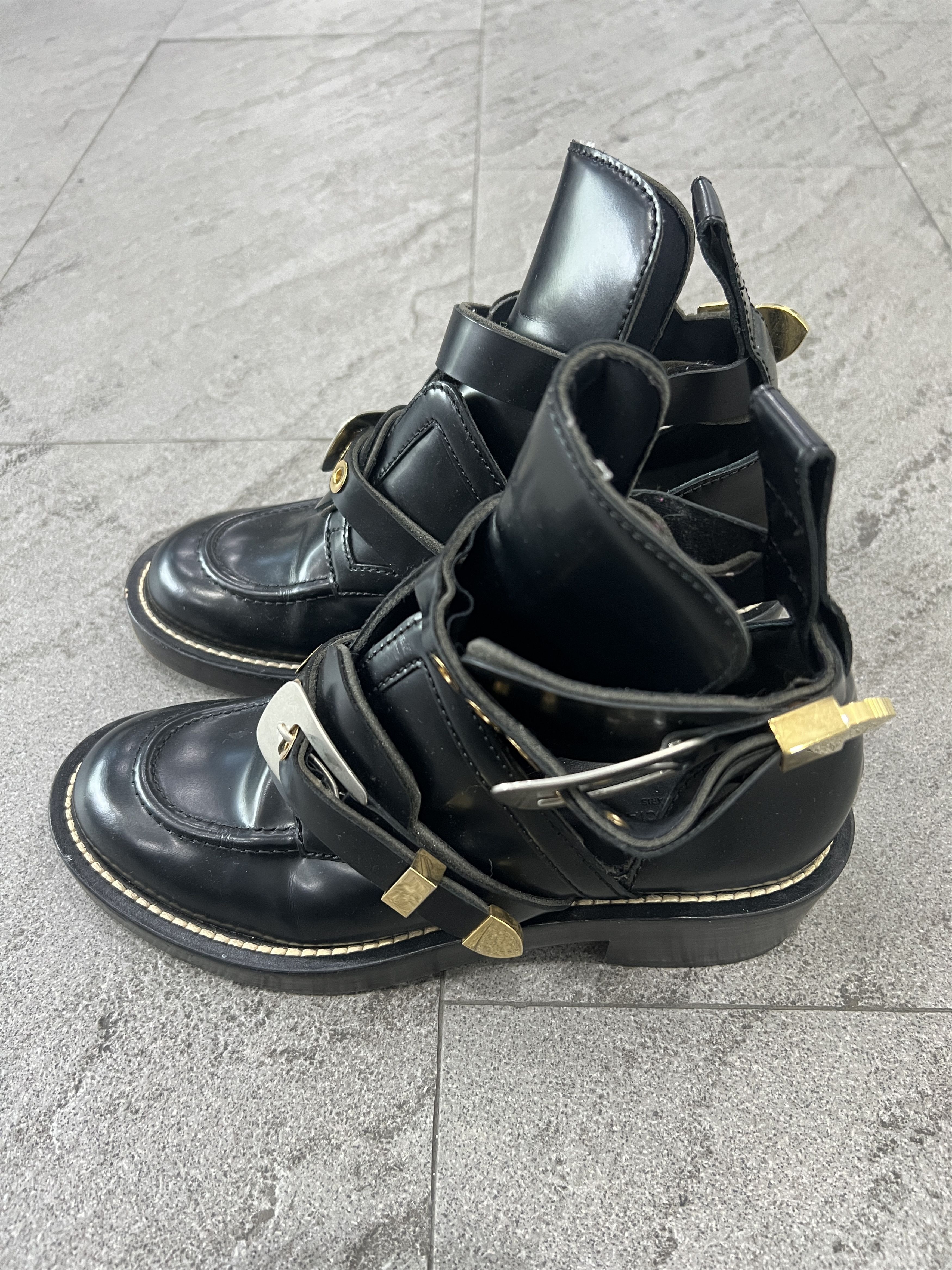 Balenciaga Balenciaga Ceinture Buckle Boots 37.5 Size US 7.5 / IT 37.5 - 2 Thumbnail
