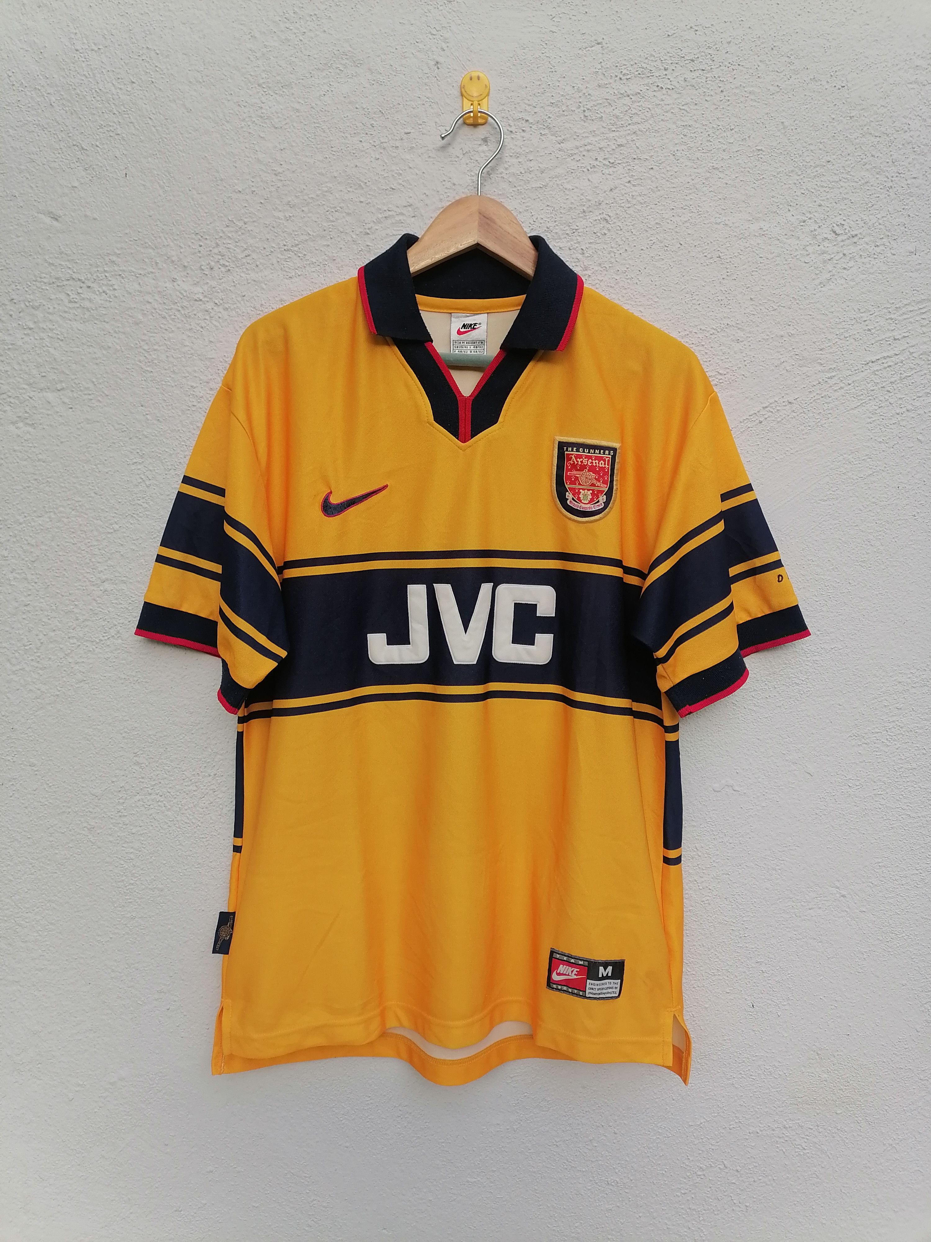 Nike × Vintage Vintage Arsenal JVC 97-99 Away Football Jersey Size US M / EU 48-50 / 2 - 1 Thumbnail