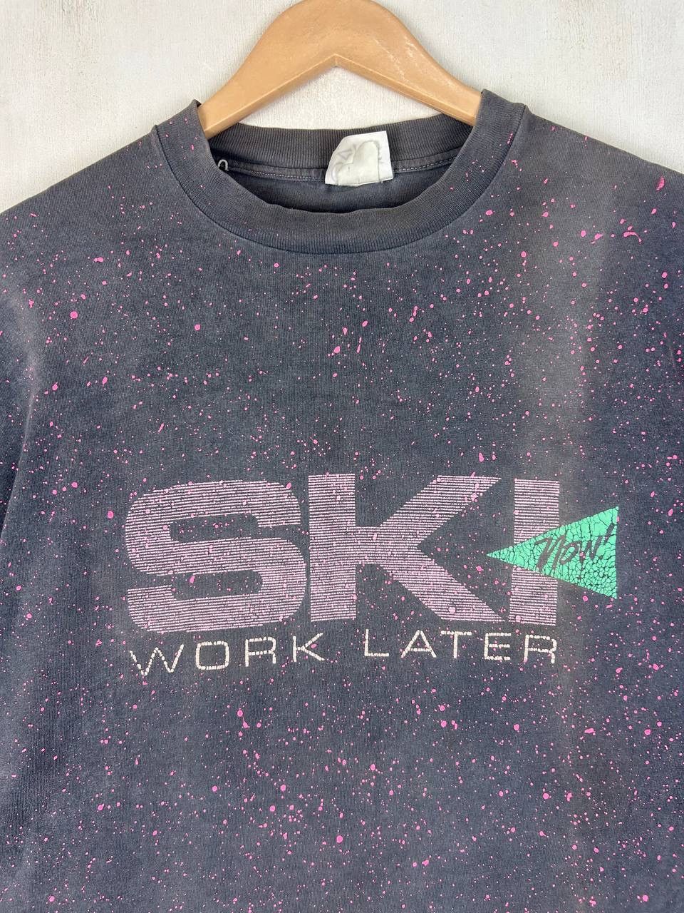 Vintage Vintage 90s Ski Now Work Later, by Ozone Clean ,Paint Splash Size US XL / EU 56 / 4 - 3 Thumbnail