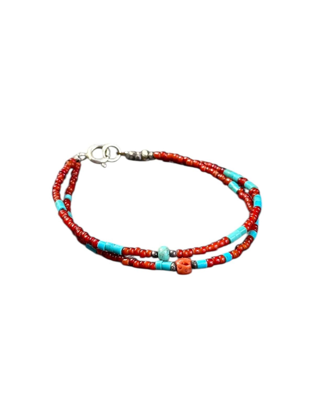 Vintage WHITE HEART BEADS WITH TURQUOISE HEISHI AND SILVER BRACELET Size ONE SIZE - 5 Thumbnail