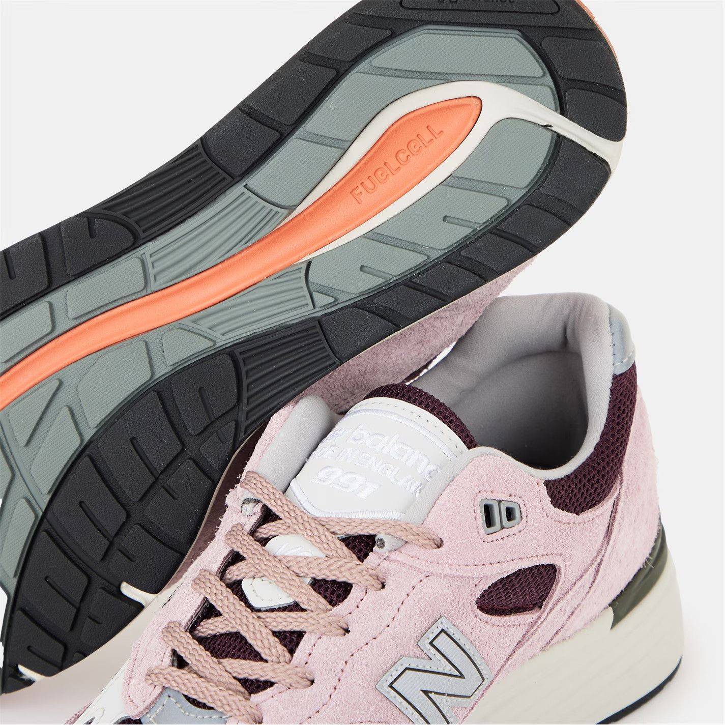 New Era o1g2r1mq0426 991v2 Runners Sneakers in Multicolor Size US 7.5 / EU 40-41 - 5 Thumbnail