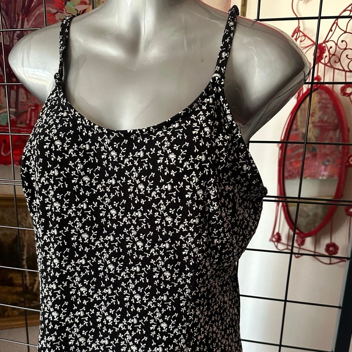 Basic Editions basic editions white black floral one piece swimsuit Size ONE SIZE - 2 Thumbnail