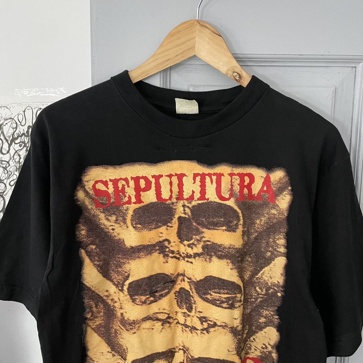 Band Tees × Vintage 🔥Ultra Rare🔥Vintage 90’s Sepultura Chaos Ad T-shirts Size US M / EU 48-50 / 2 - 3 Thumbnail