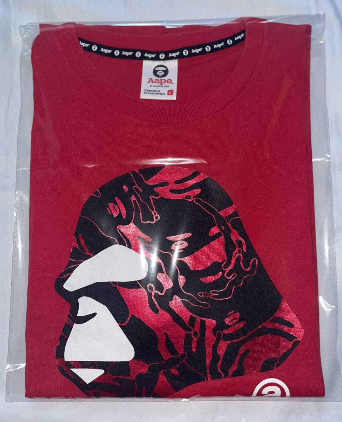 Aape AAPE BIG HEAD TEE RED SIZE LARGE Size US L / EU 52-54 / 3 - 5 Thumbnail