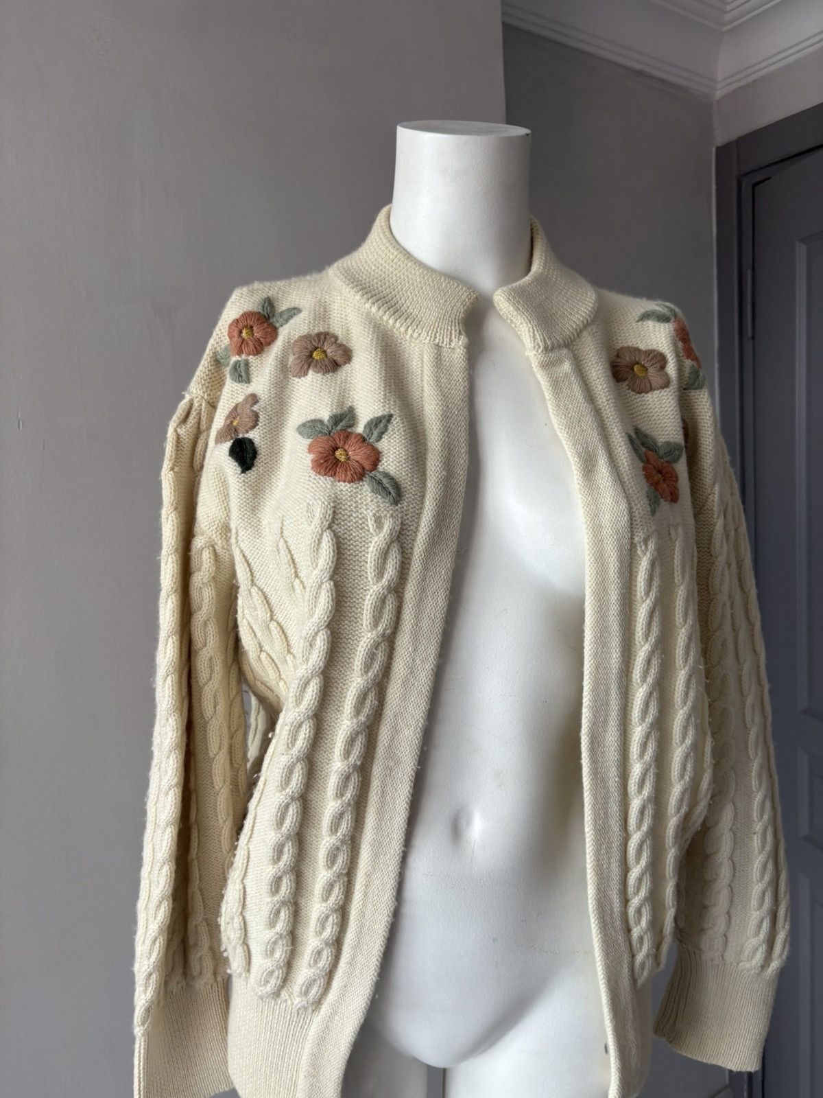 Vintage Vintage wool cardigan Size L / US 10 / IT 46 - 21 Thumbnail