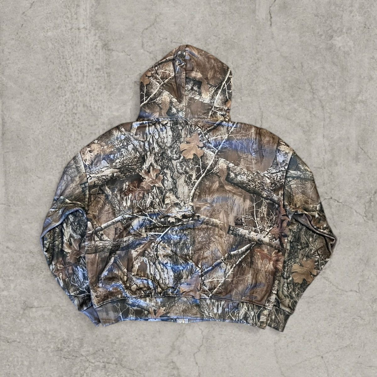 Japanese Brand Boxy Korean zip-up hoodie in brown with camo print. Size L Size US L / EU 52-54 / 3 - 4 Thumbnail