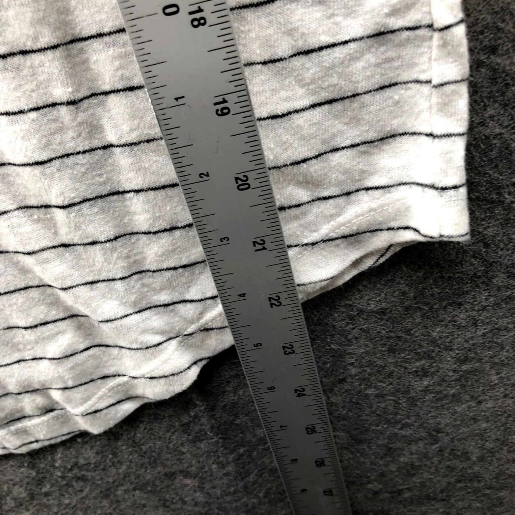Gap Gap Linen Blend Tee Womens S White Black Striped Short Sleeve Scoop Neck Size 28" / US 6 / IT 42 - 7 Thumbnail