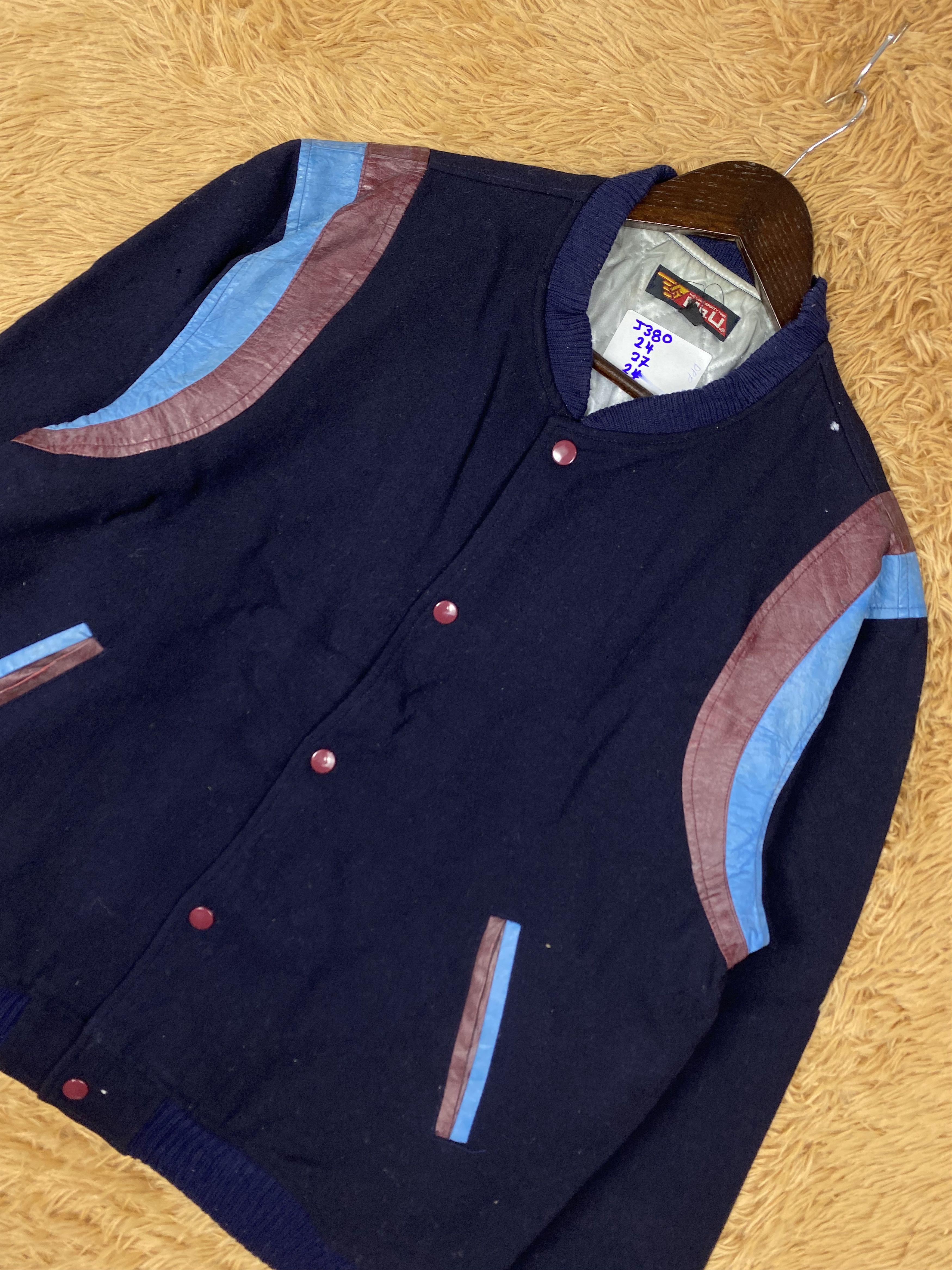 MLB Vintage Mr. U Varsity Jacket DJ0380 Size US M / EU 48-50 / 2 - 2 Thumbnail