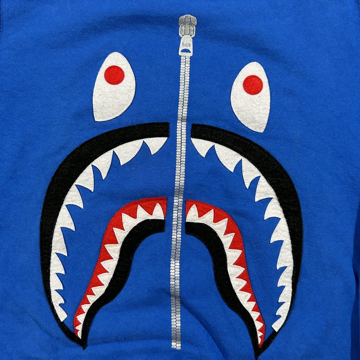 Bape BAPE Embroidered Shark Blue Sweatshirt Size US M / EU 48-50 / 2 - 2 Thumbnail
