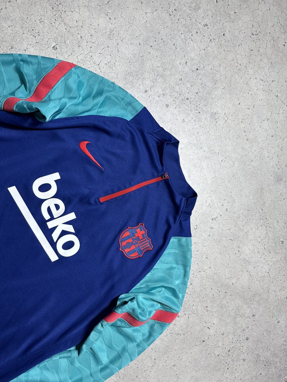 Nike Nike FC Barcelona Football Training Sweatshirt Jersey Size US S / EU 44-46 / 1 - 4 Thumbnail