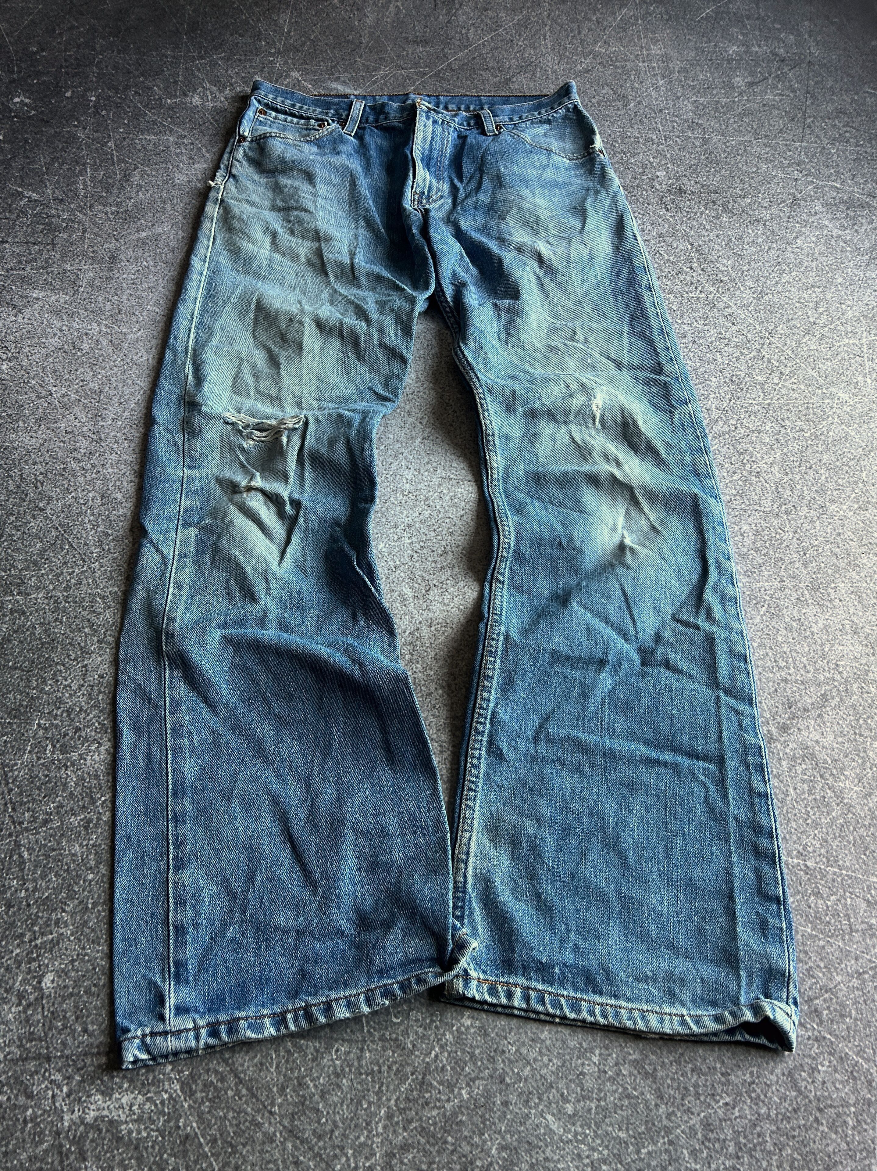 Vintage VTG RICK OWENS BALENCIAGA STYLE TRASHED JEANS 90S Size US 32 / EU 48 - 1 Thumbnail