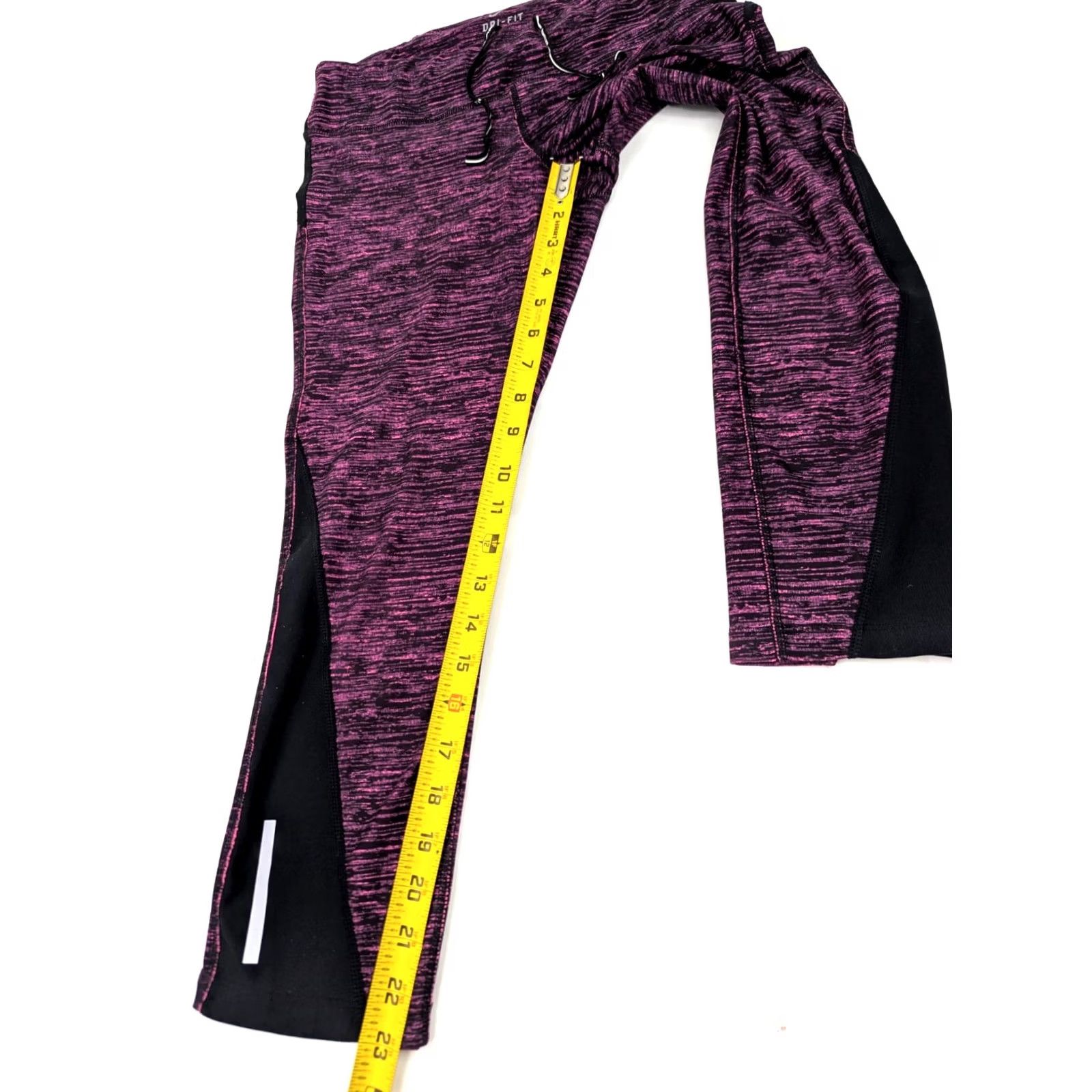 Nike Nike Capri Leggings Womens M Pink Black Midrise Running Sport Casual Size 32" / US 10 / IT 46 - 3 Thumbnail
