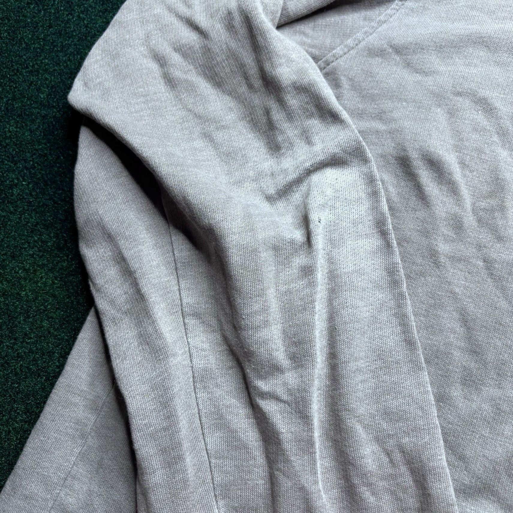 Hurley VINTAGE Hurley Full Zip Hoodie Men’s XL Gray Regular Hoodie 90s Grunge Retro Skateboarding Gym & Training Anchor Logo Zipper Embroidered Pockets Read Size US XL / EU 56 / 4 - 7 Thumbnail