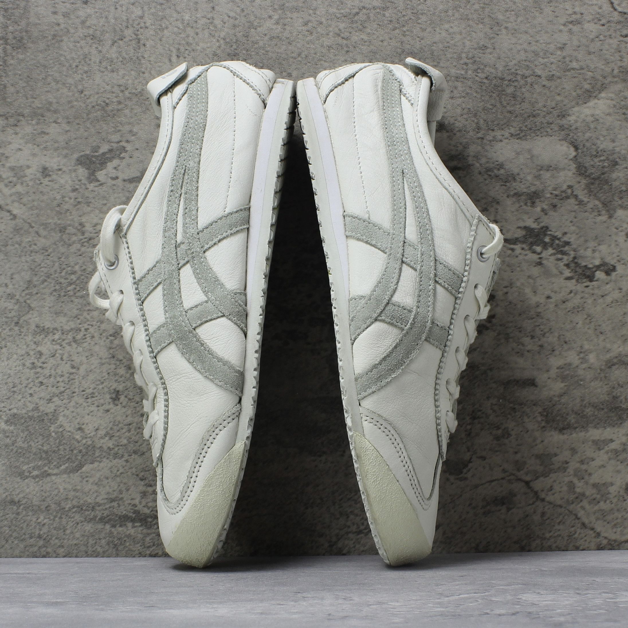 Onitsuka Tiger Mexico 66 White Light Sage 1183A942-101