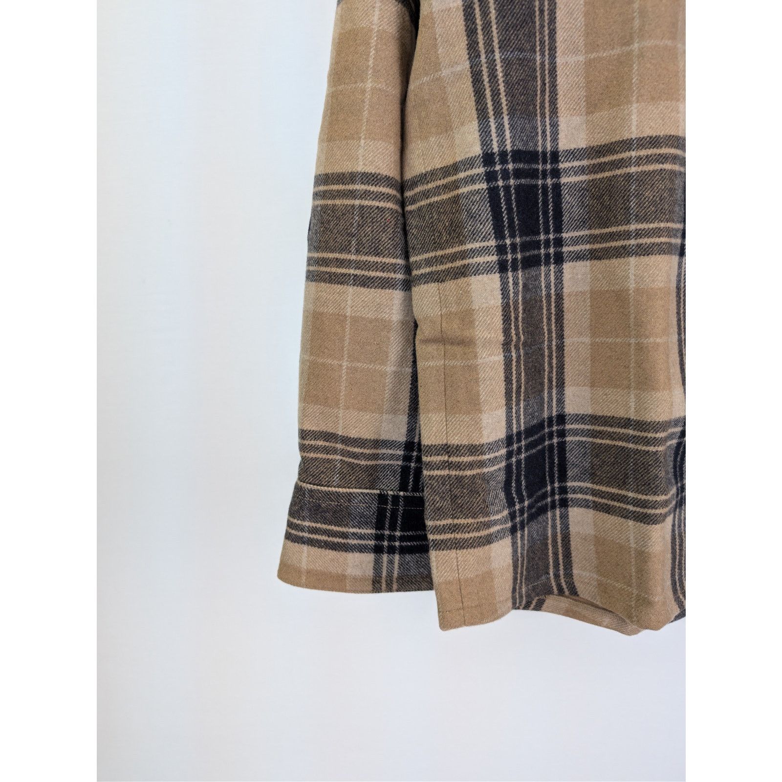 A.P.C. o1rshd1 Surchemise Bobby Button up Shirt in Dark Navy/Beige Size US M / EU 48-50 / 2 - 6 Thumbnail