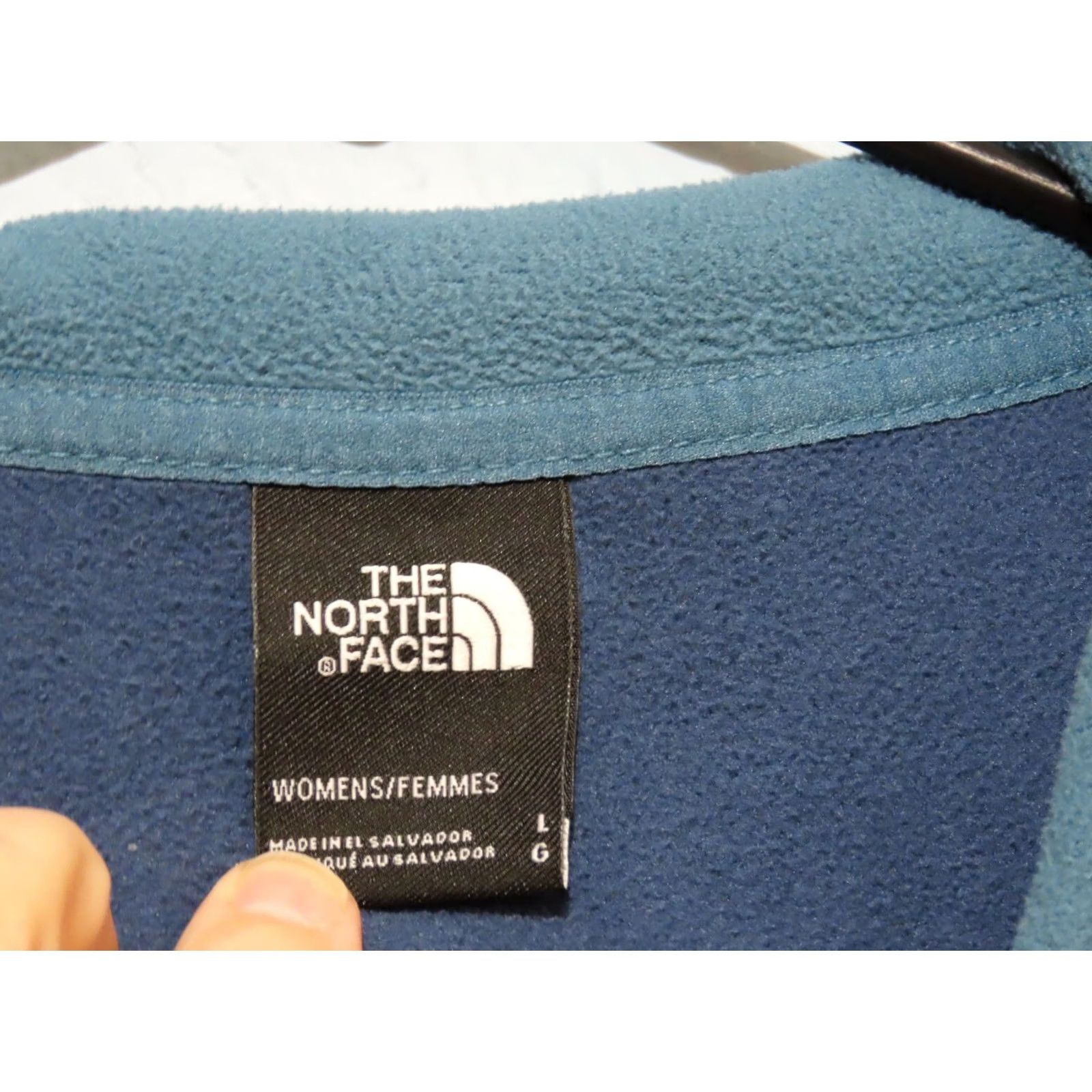 The North Face The North Face Womens Pullover Sweatshirt Blue L Fleece 1/4 Snap Carbondale Size L Sweatshirt Womens Mens Girls Size L / US 10 / IT 46 - 4 Thumbnail