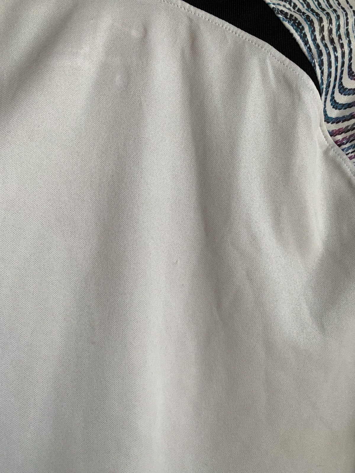 Nike Liverpool Away Football Shirt Nike Soccer Jersey Size M Size US M / EU 48-50 / 2 - 17 Thumbnail