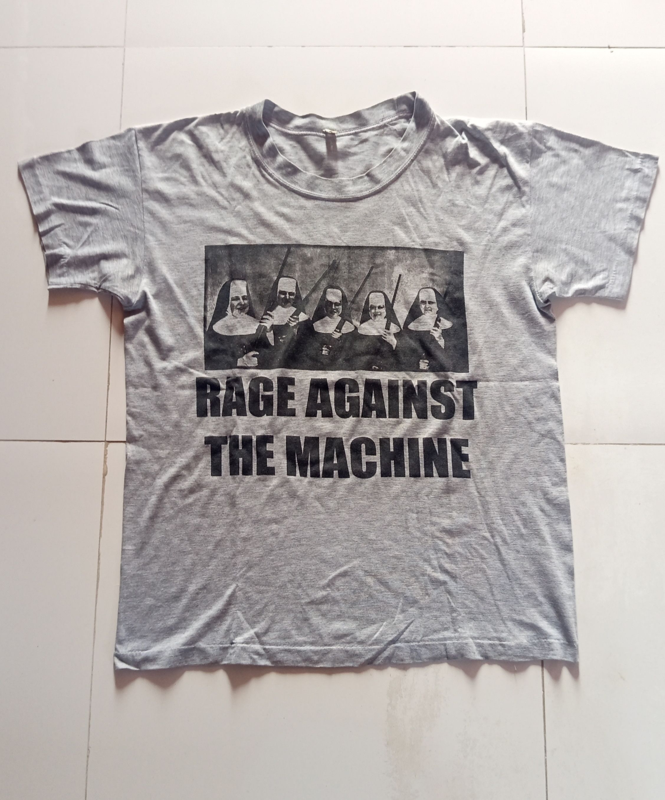 Vintage Vintage Rage Against The Machine Size US M / EU 48-50 / 2 - 1 Thumbnail