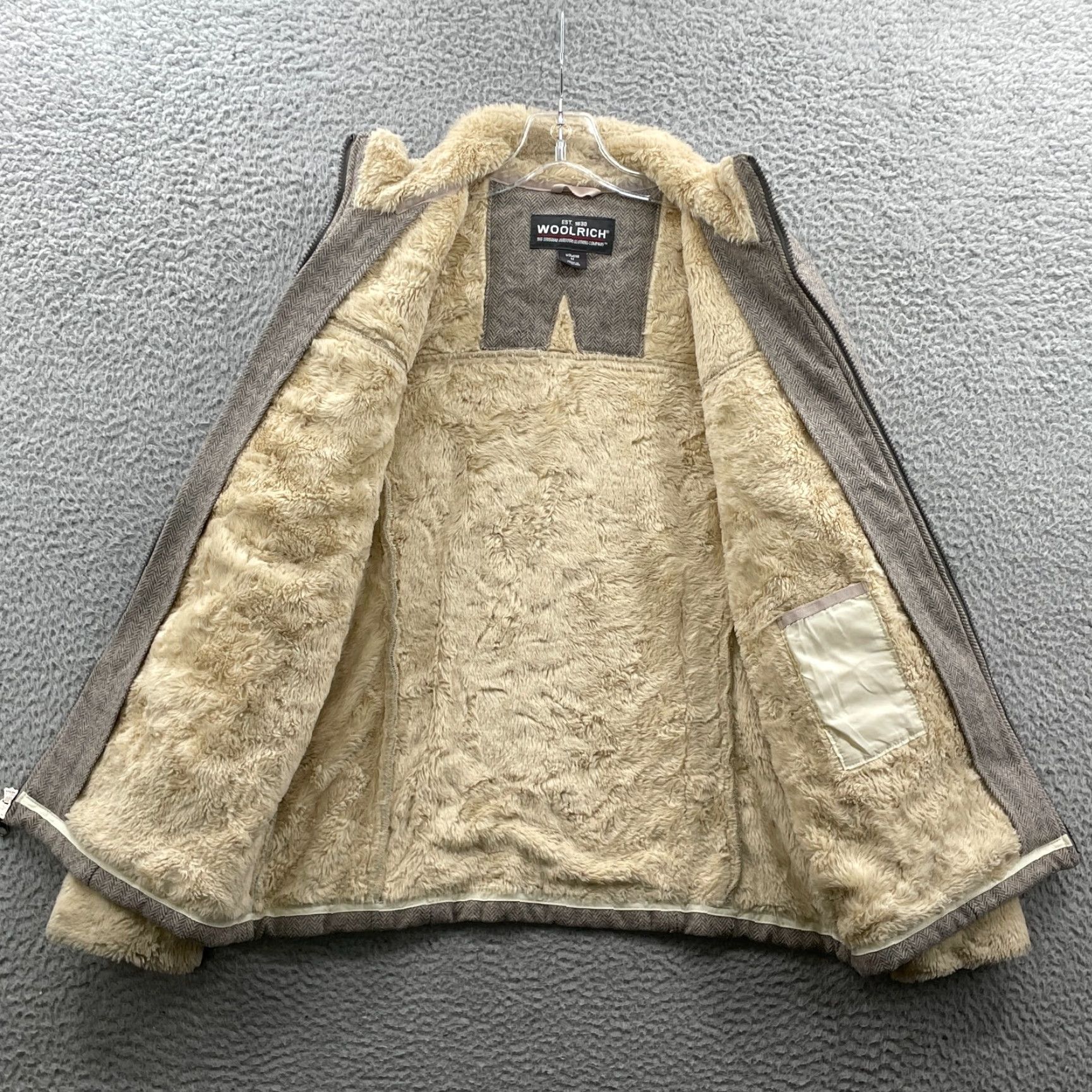 Vintage VINTAGE Woolrich Jacket Women's M Beige Cabin Wool Blend Herring Bone Sherpa Lined Mid-Length Pockets Zip 90s Outdoor Womens Size M / US 6-8 / IT 42-44 - 4 Thumbnail