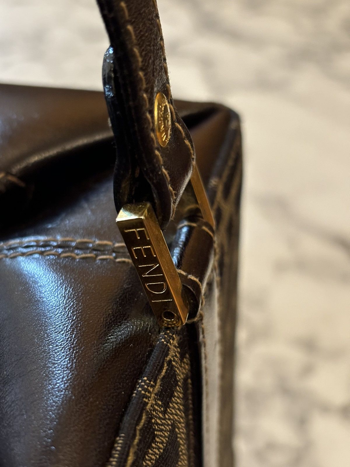 Fendi RESERVED Fendi Baguette Bauletto trunk bag Size ONE SIZE - 12 Thumbnail