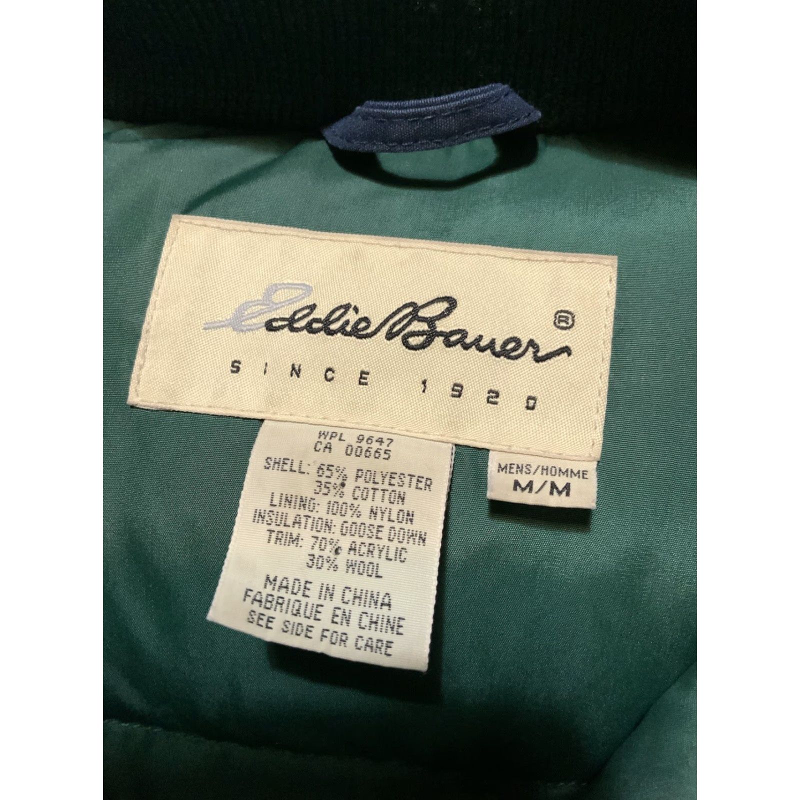 Eddie Bauer VINTAGE Eddie Bauer Goose Down Quilted Lined Navy Puffer Full Zip Jacket Sz. M Mens Blue Down Quilted Puffer Jacket 52x34x27 Size US M / EU 48-50 / 2 - 4 Thumbnail