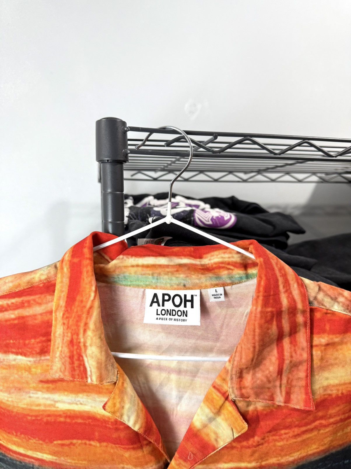 Vintage Vintage Style Apoh London Scream Painting Print Shirt Size US L / EU 52-54 / 3 - 5 Thumbnail