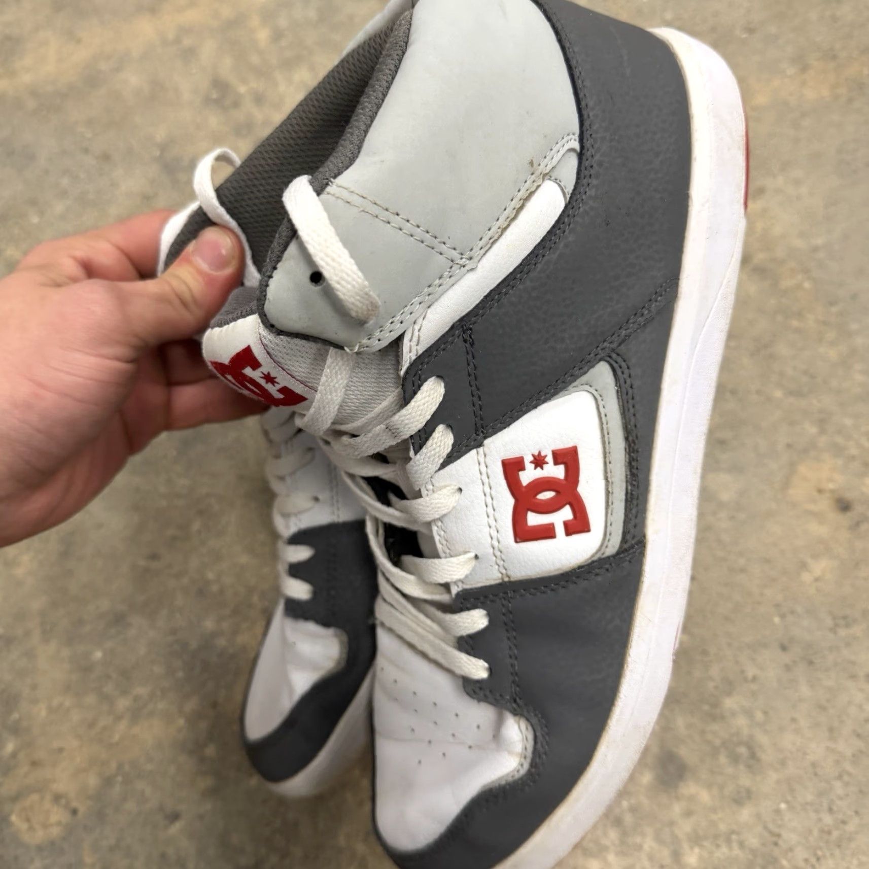 Vintage DC Cure Mens High Top Red Sneakers Gray Red White 11.5 Sneaker Men Athletic Skateboarding Nubuck M US 11.5 Gray Red White DC Cure Vintage No Brand DC Size US L / EU 52-54 / 3 - 7 Thumbnail