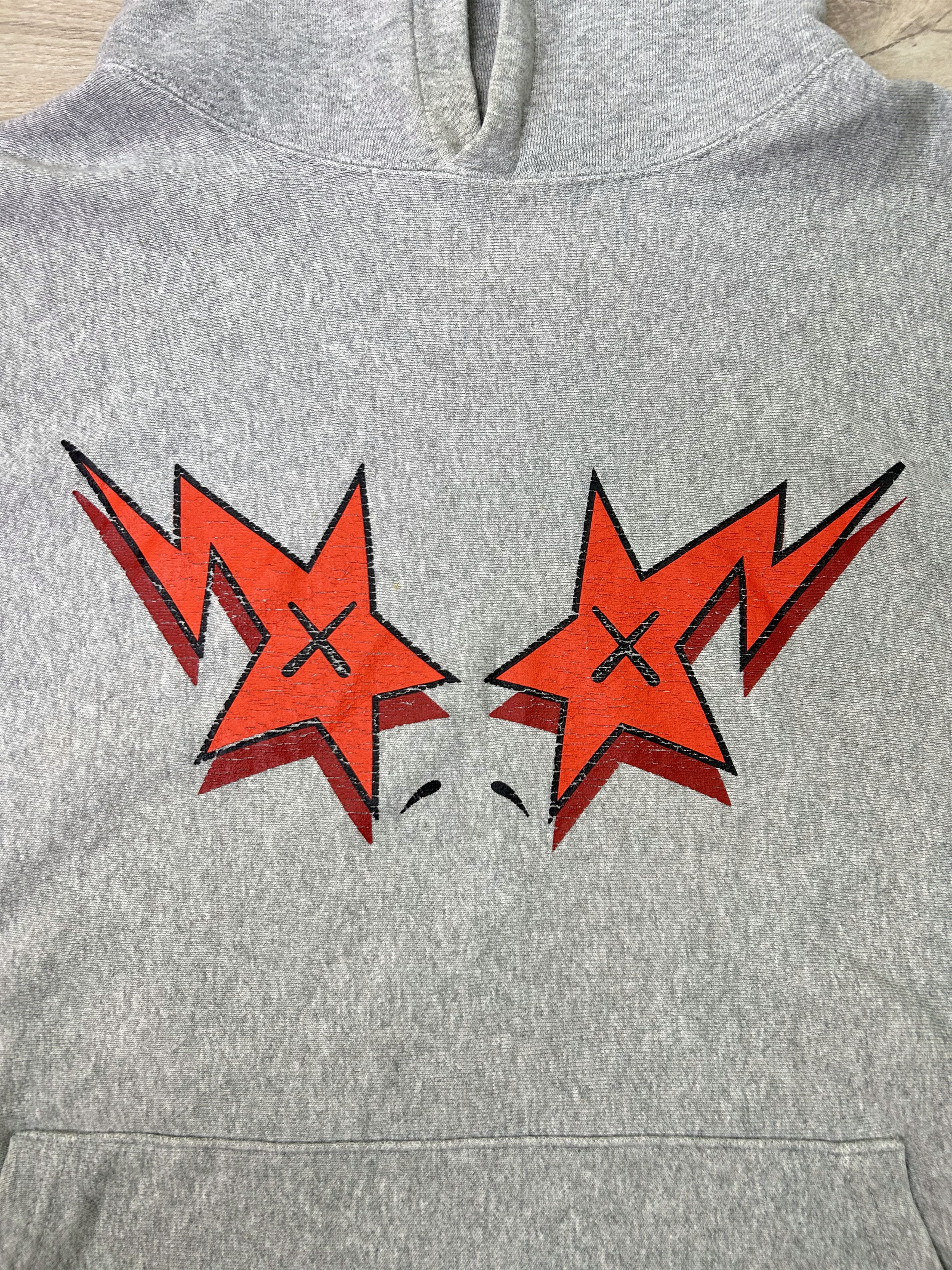 Bape 2005 Bape x Kaws Sta Pullover Hoodie [Size M Fit Like L] Size US M / EU 48-50 / 2 - 2 Thumbnail