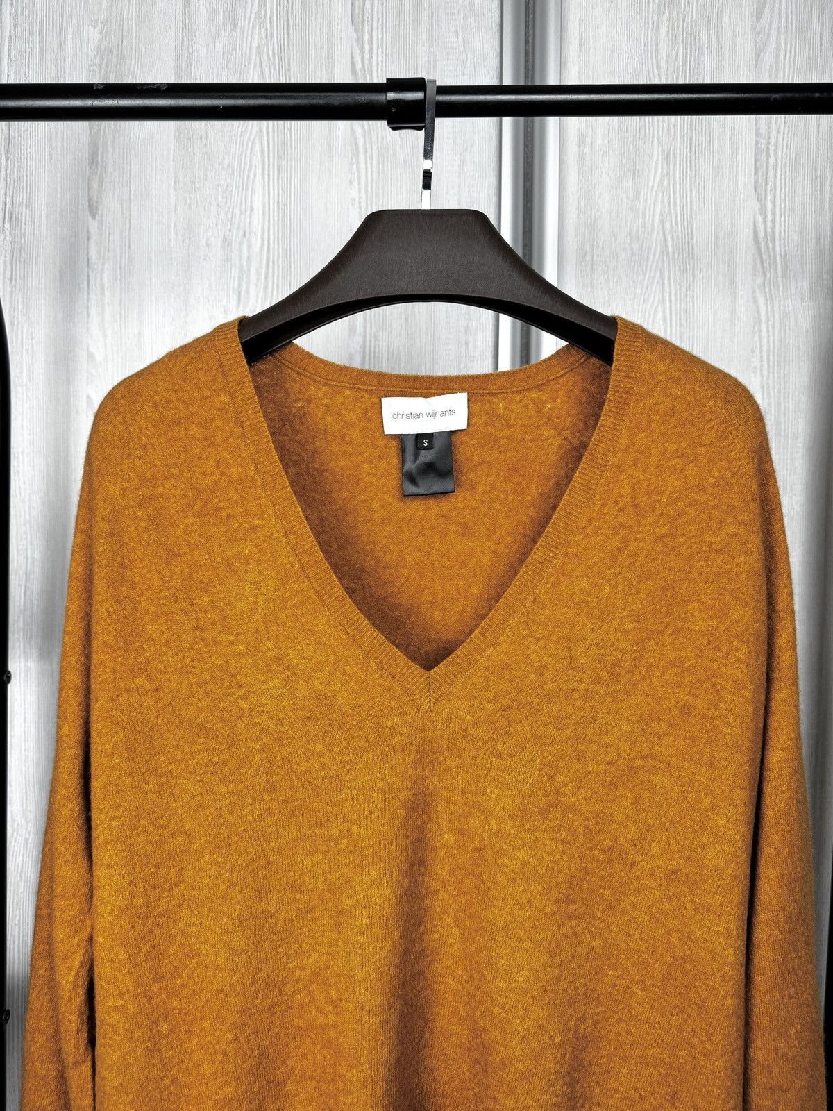 Christian Wijnants Christian Wijnants orange v-neck made in japan knit sweater Size S / US 4 / IT 40 - 3 Thumbnail