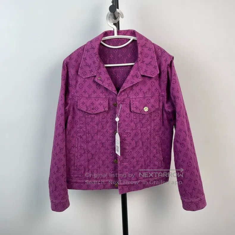 Louis Vuitton Louis Vuitton Full logo jacket Size US S / EU 44-46 / 1 - 1 Thumbnail