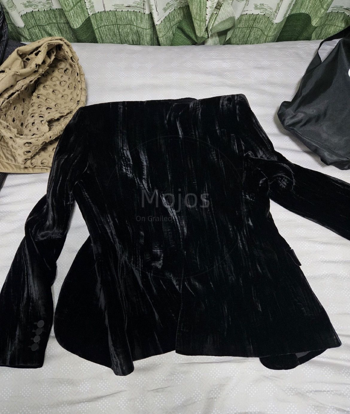 Saint Laurent Paris Sz 46 Saint Laurent Paris Velvet Jacket-2508 Size US S / EU 44-46 / 1 - 4 Thumbnail