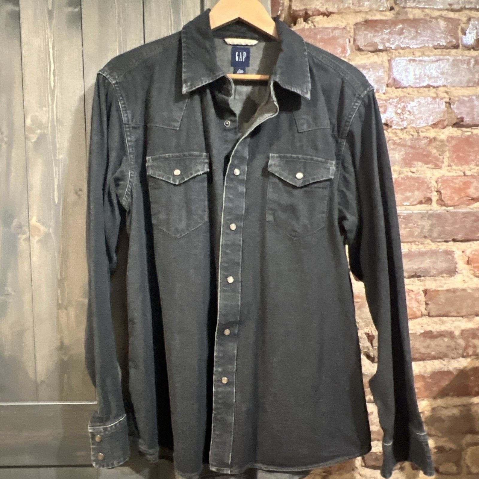 Gap Gap Men's VTG Y2K Black Denim Sz L Pearl Snap Western moto Size US L / EU 52-54 / 3 - 2 Thumbnail