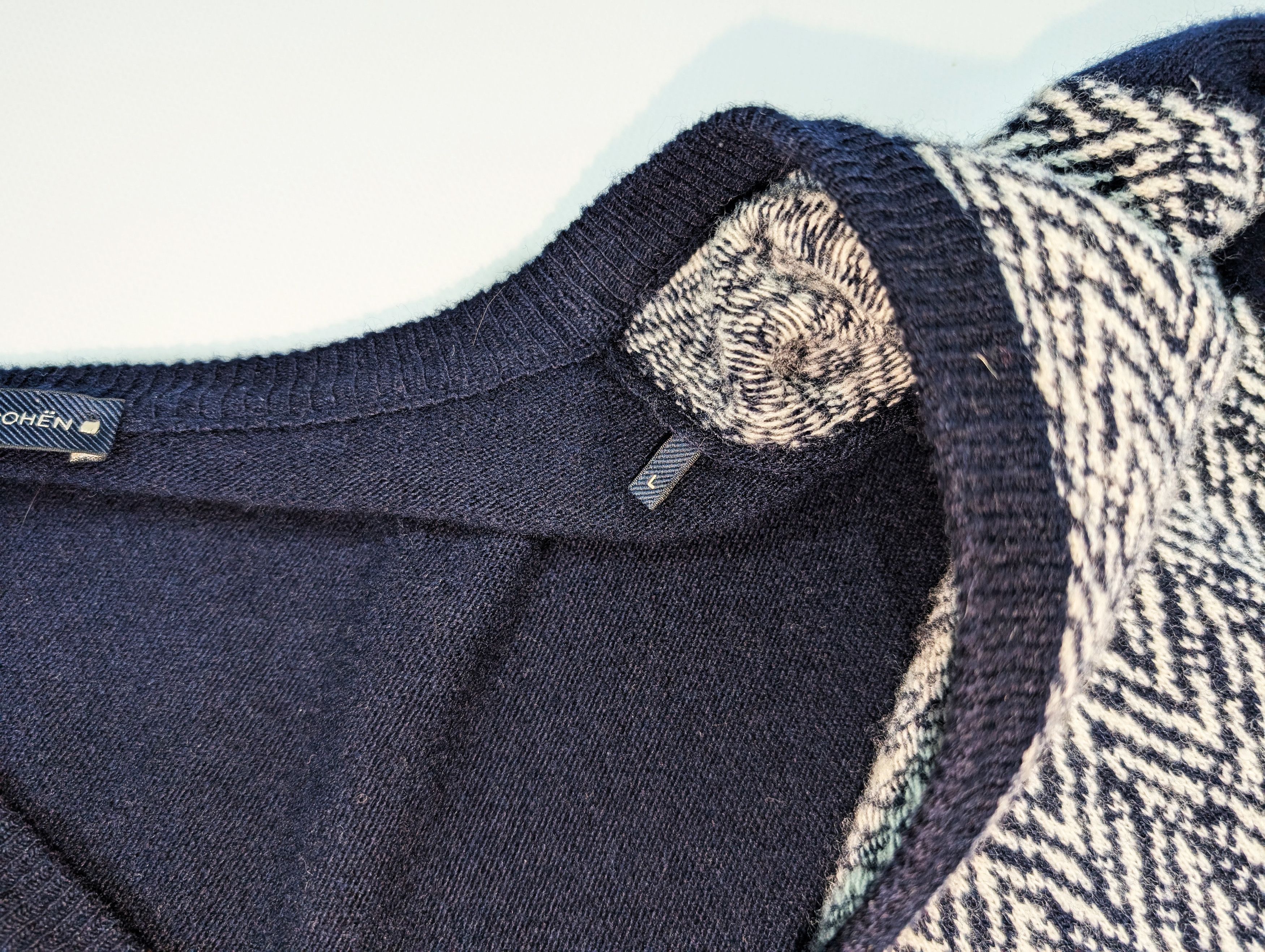 Jacob Cohen Jacob Cohen Blue Wool V-Neck Cardigan Size L Size US L / EU 52-54 / 3 - 5 Thumbnail