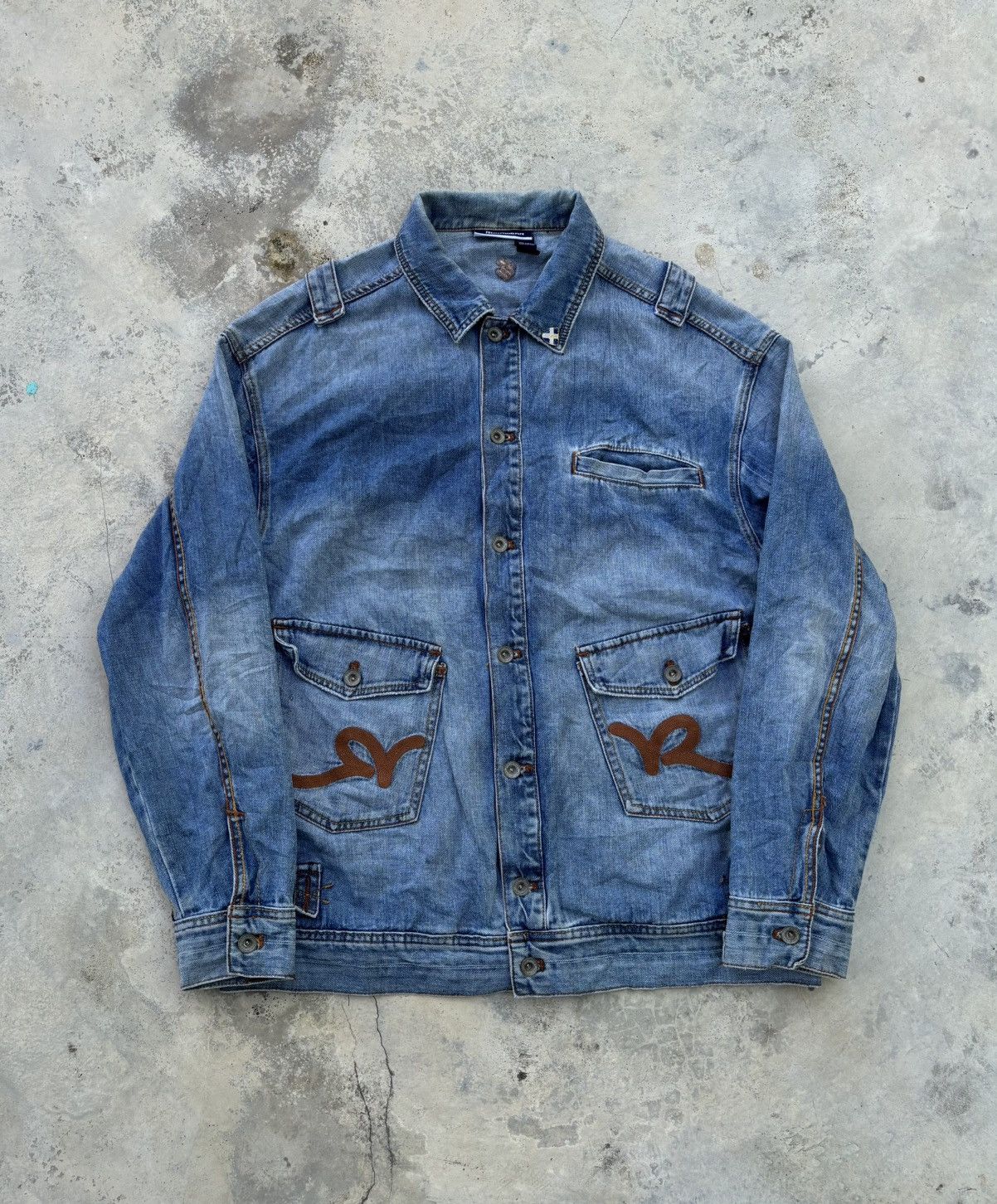 Rocawear Vintage Rocawear Bondage Distressed Denim Jacket Oversized Size US XL / EU 56 / 4 - 2 Thumbnail