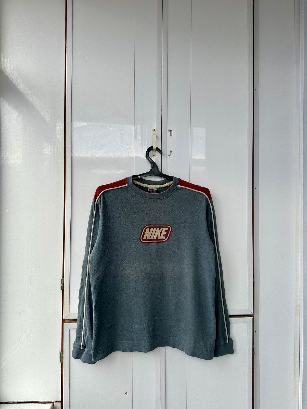 Nike Vintage Nike Sweatshirt Big Logo Y2K Centre Size US M / EU 48-50 / 2 - 1 Thumbnail