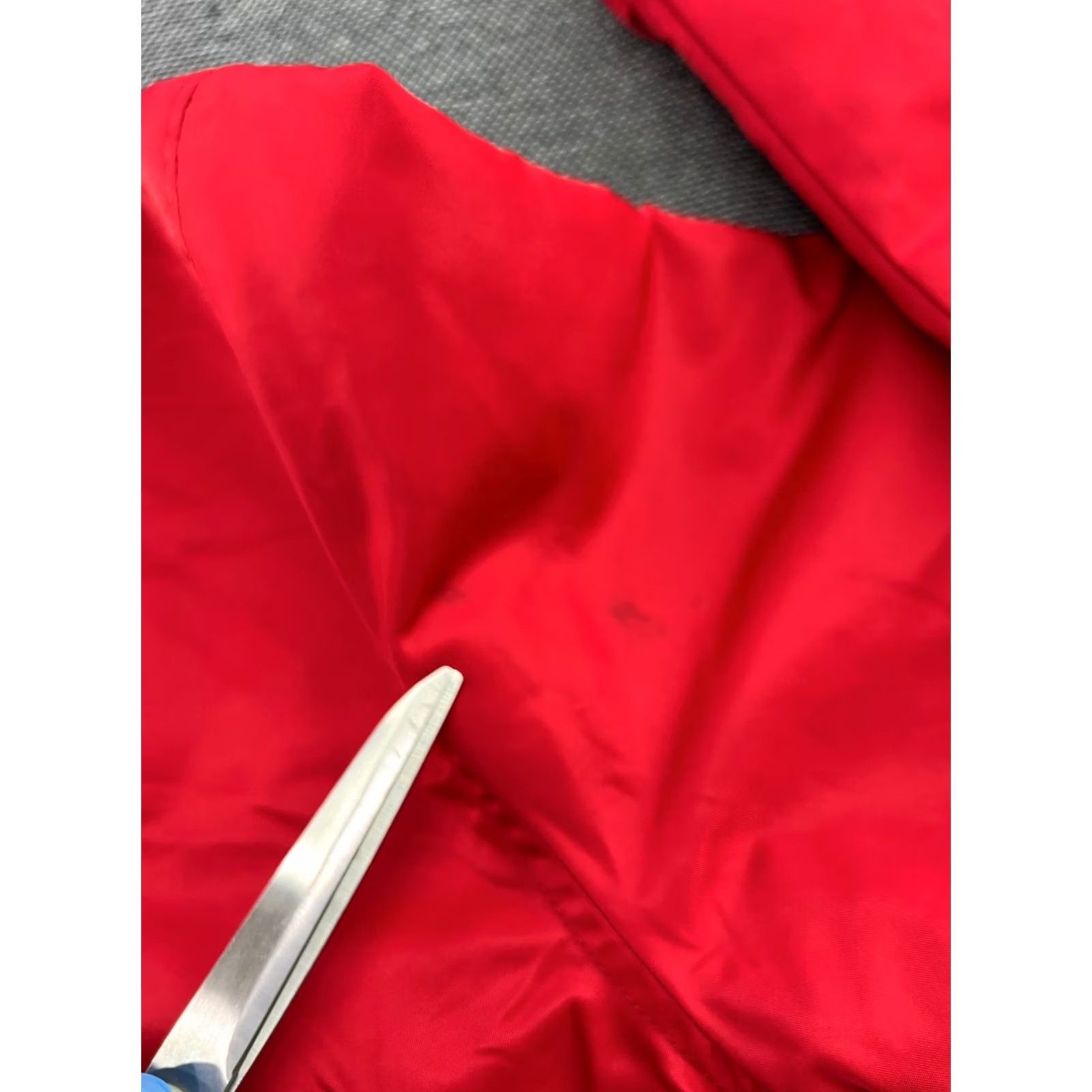 Starter Chicago Bulls Starter Black label Varsity Satin Bomber Jacket Mens M Red Nike Shirt Size US M / EU 48-50 / 2 - 4 Thumbnail