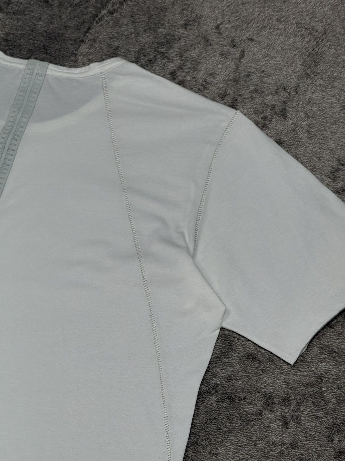 Isaac Sellam Experience 69 by Isaac Sellam Men’s White Loyal Tee Shirt Size L Size US L / EU 52-54 / 3 - 13 Thumbnail