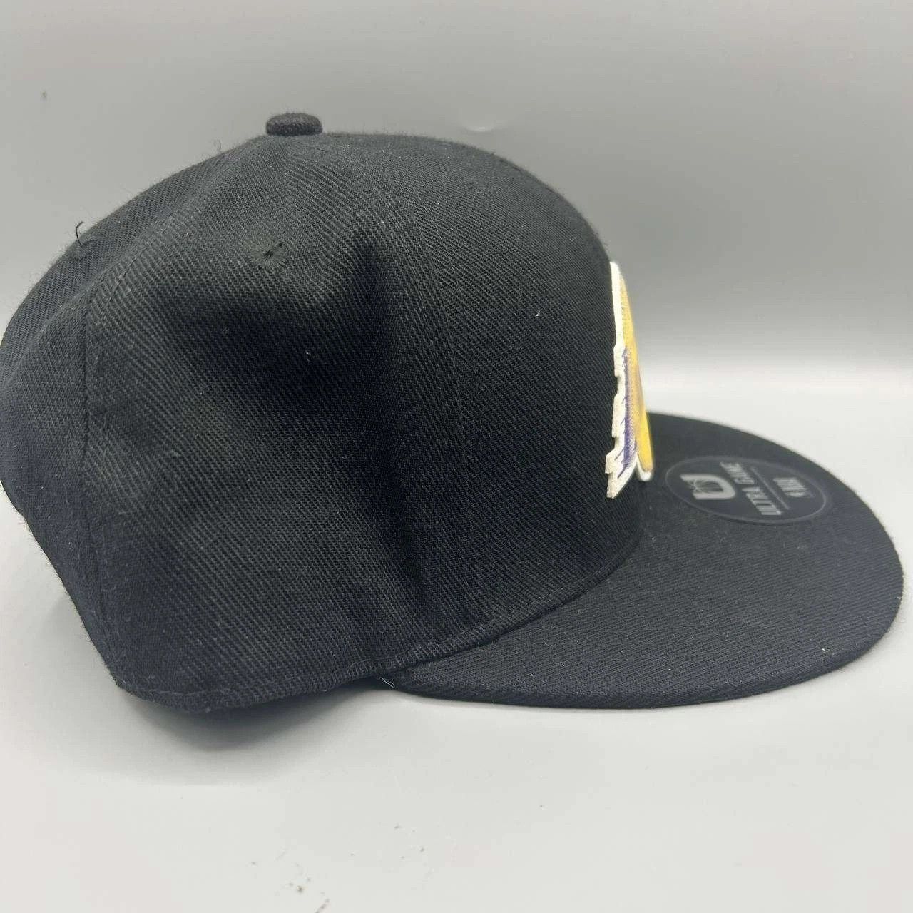 Other Los Angeles LA Lakers Hat Men Black NBA Ultra Game Snap Back Size ONE SIZE - 5 Thumbnail