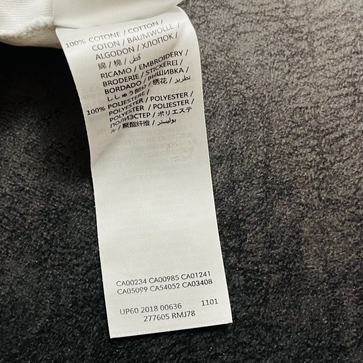 Alexander McQueen Alexander McQueen T-shirt Embroidered Logo Size US L / EU 52-54 / 3 - 8 Thumbnail