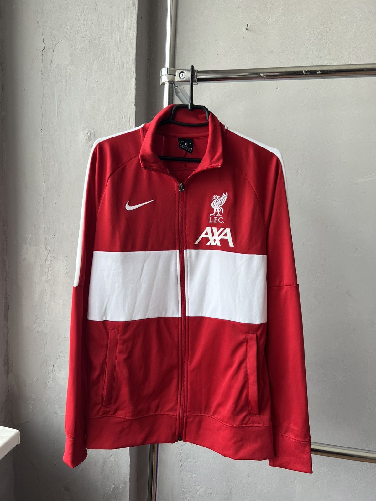 Nike 2020 LIVERPOOL TRACK JACKET ANTHEM RED/WHITE NIKE SIZE M Size US M / EU 48-50 / 2 - 2 Thumbnail